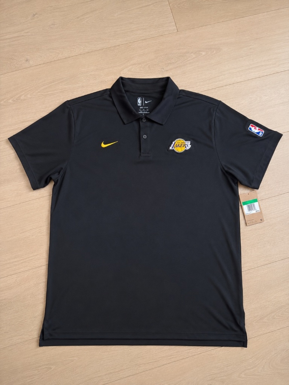 Nike polo shirt (Los Angeles lakers logo)
